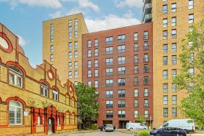 60, Samuelson House, Merrick Road, Southall UB2 4WR