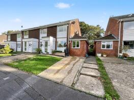 29, Cambridge Gardens, Christchurch BH23 2TL