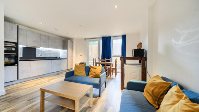 29 Track Street, London, E17 7FQ photo 4