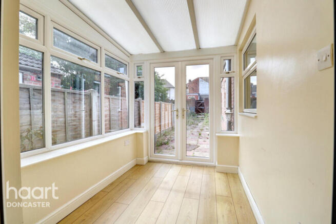 3 bed Terraced for sale Image 11