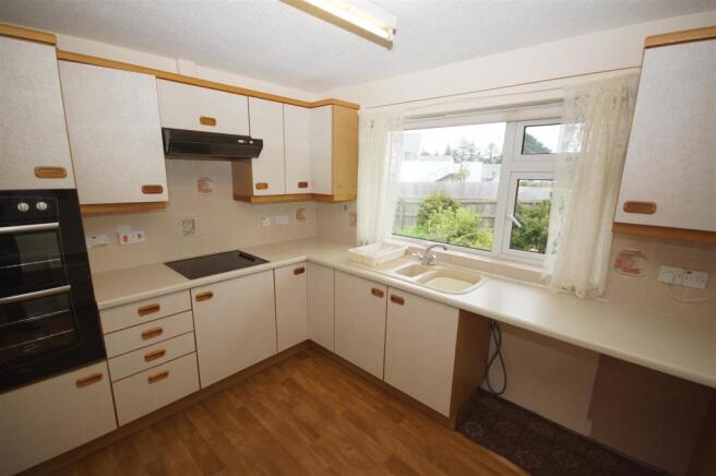 Kitchen.JPG