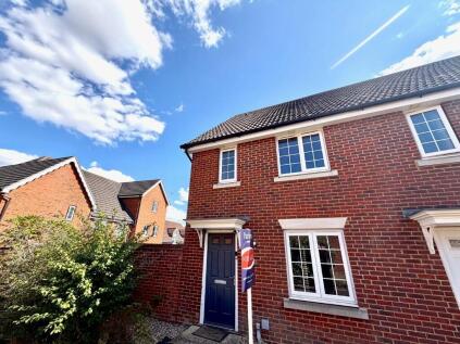 Skylark Way, Stowmarket, Suffolk, IP14