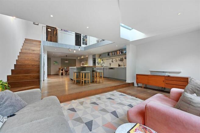 Reception/Family Room