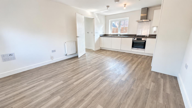 Lounge/Kitchen