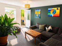 Flat 1, 131, Clarendon Road, Southsea PO4 0BY