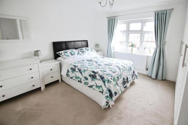 3 bed Detached for sale Image 12