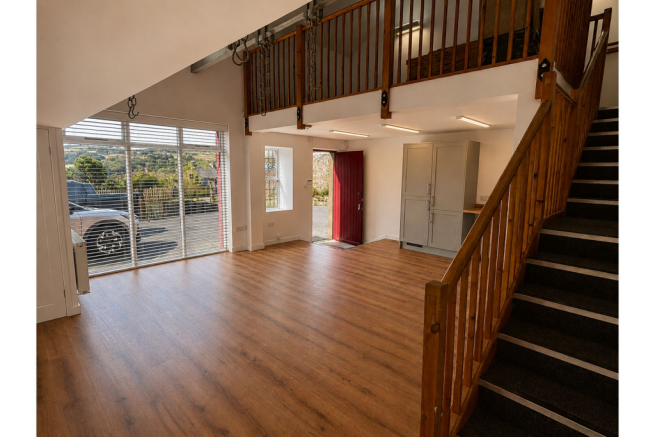 4 bed Block of Apartments for sale Image 4