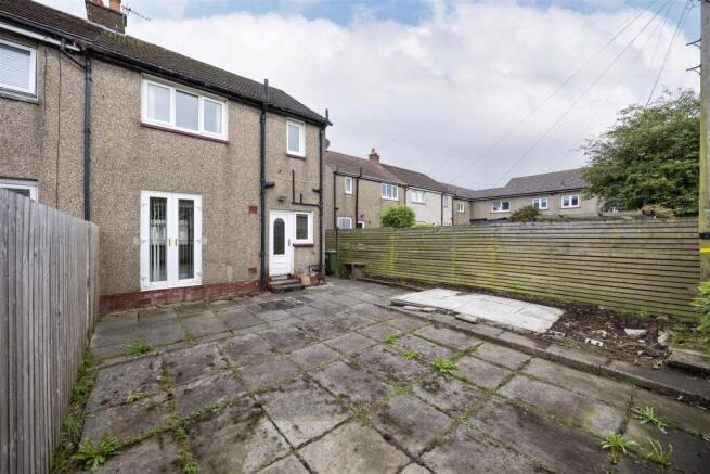 02-5_FELLSVIEW_AVE_KIRKINTILLOCH_002.jpg