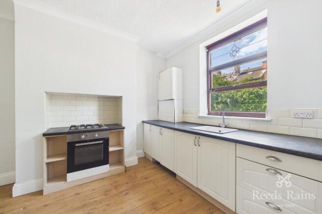 3 bed Semi-Detached for sale Image 5