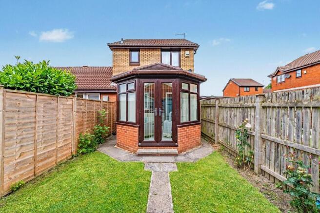3 bed Semi-Detached for sale Image 9