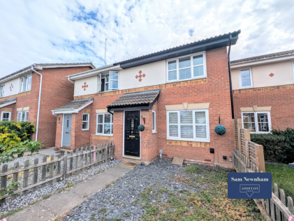 Marina Close, East Cowes, PO32