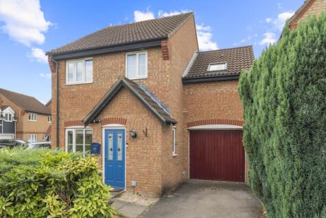Ploughmans Close, Bishop's Stortford, Hertfordshire, CM23