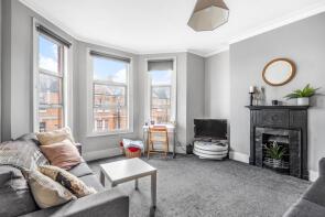 17, Upper Tooting Park Mansions, Marius Road, London SW17 7QR