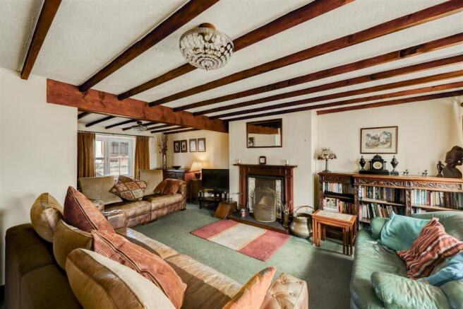 Main House Lounge