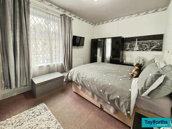2 bed Terraced for sale Image 11