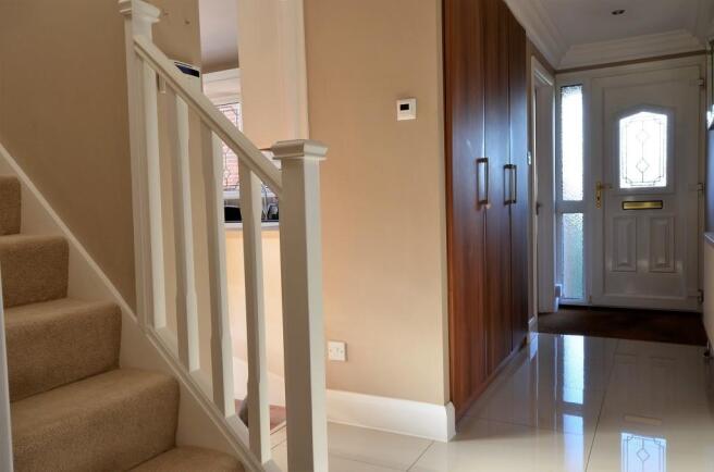 PORCELAIN TILES
