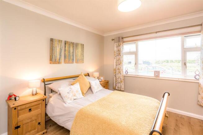 5 Park Avenue, Brecon-26.jpg