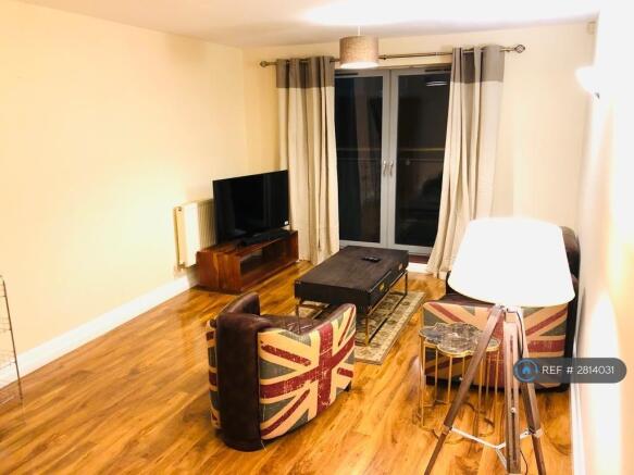 Tv Lounge/Dinning Area