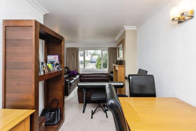 2 bed Semi-Detached for sale Image 5