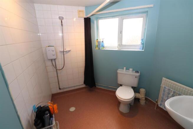 Ground Floor Wet Room / Shower Room / WC