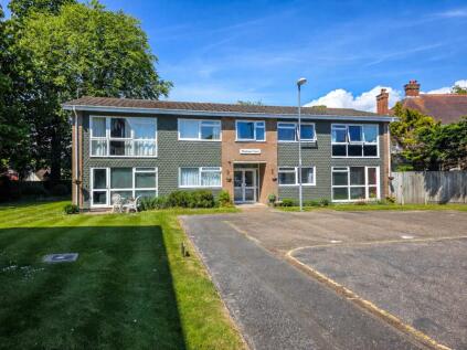 Oakleigh Way, Highcliffe, Christchurch, Dorset, BH23