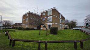 69, Audley House, Audley Gate, Netherton, Peterborough PE3 9PL
