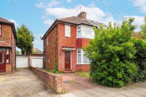 109, Cheviot Gardens, Cricklewood, London NW2 1QD