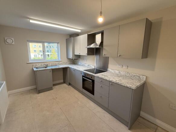 1 bed Flat for sale Image 9
