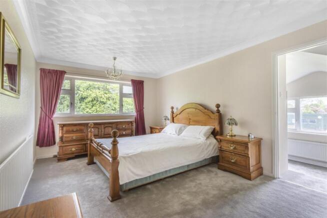 master bedroom.jpg