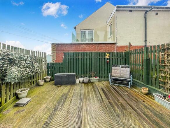 2 bed Semi-Detached for sale Image 11