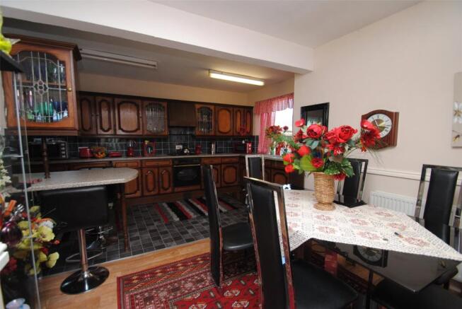 Kitchen/Dining Room