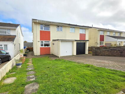 Hobbs Crescent, Saltash, PL12 4JJ