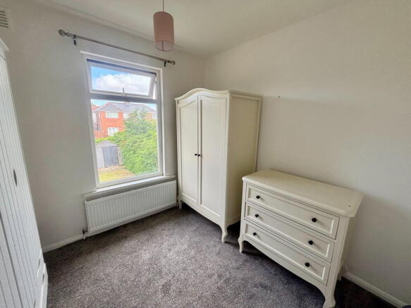 3 bed Semi-Detached to rent Image 7