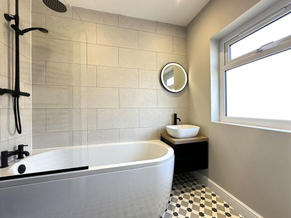 3 bed Detached for sale Image 7