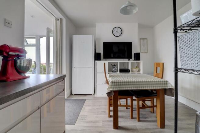 Kitchen diner new iii.jpg