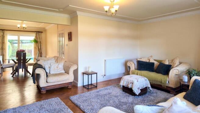 Living/Dining Room