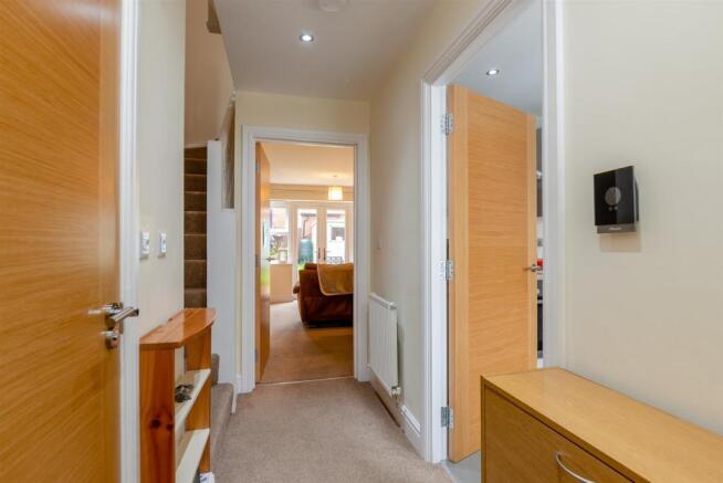 8432649-interior01-800.jpg