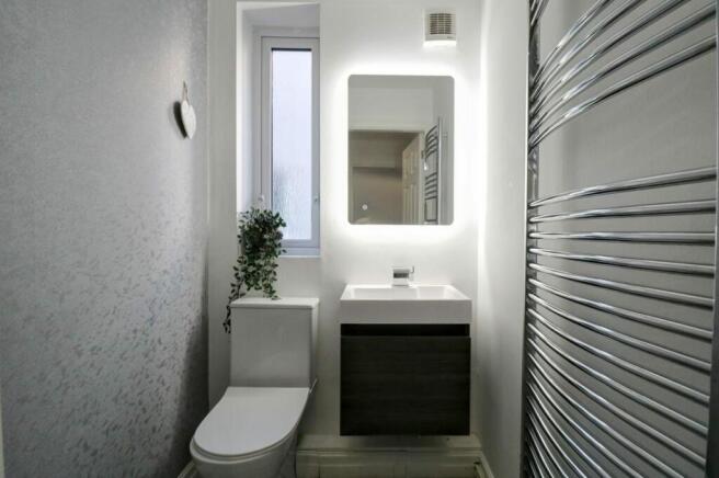 GF WC