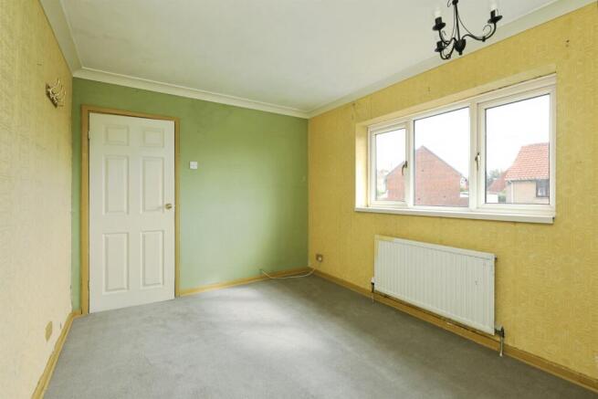 3 bed Semi-Detached for sale Image 11