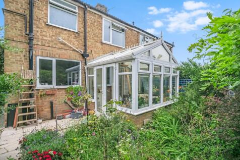Grange Close, Ilkley, West Yorkshire, LS29