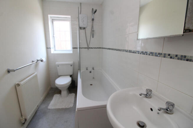 3 bed Semi-Detached for sale Image 8