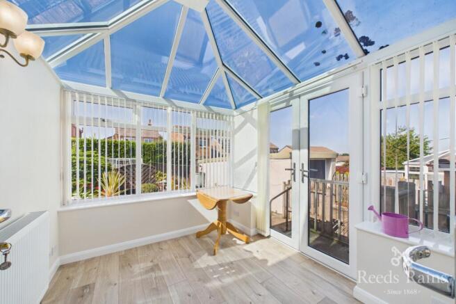 3 bed Semi-Detached for sale Image 4