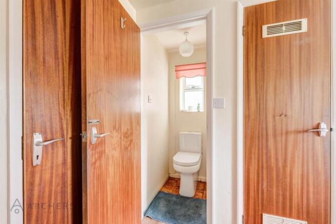 3 bed Detached for sale Image 7