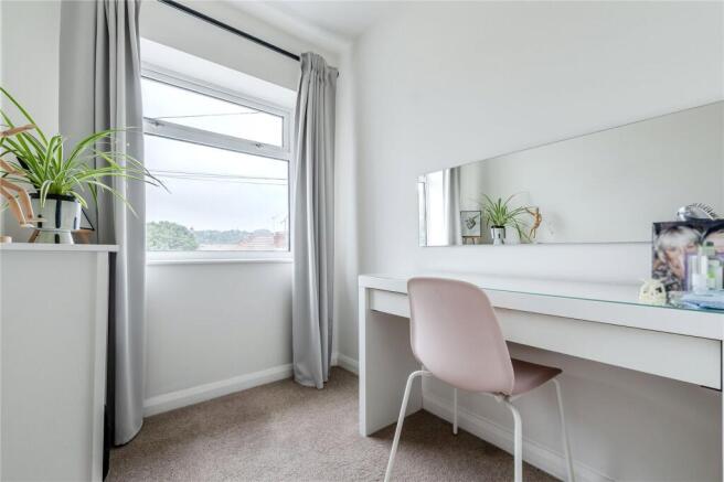 3 bed Terraced for sale Image 9