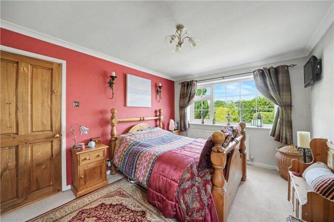 2 bed Bungalow for sale Image 4