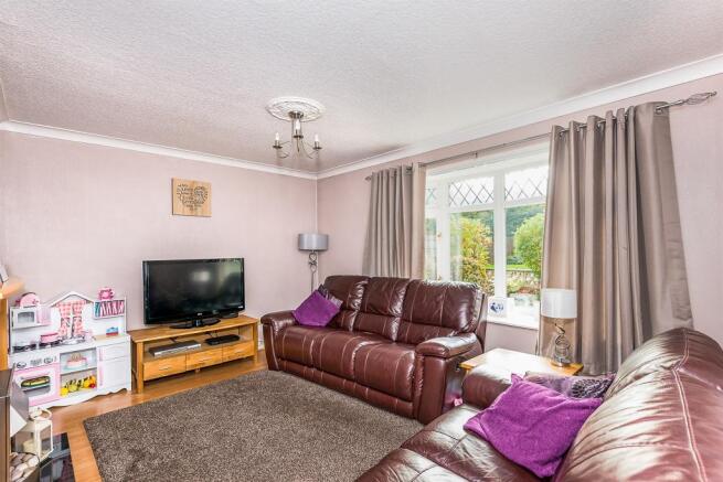 Lounge: