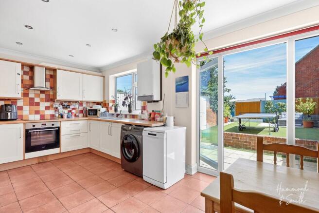 Kitchen / Diner