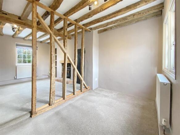 Dining room.jpg