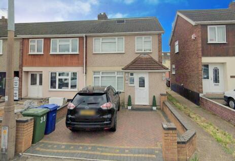 Rushdon Close, Grays, RM17