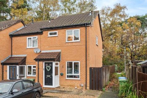 Frensham, Bracknell, Berkshire, RG12